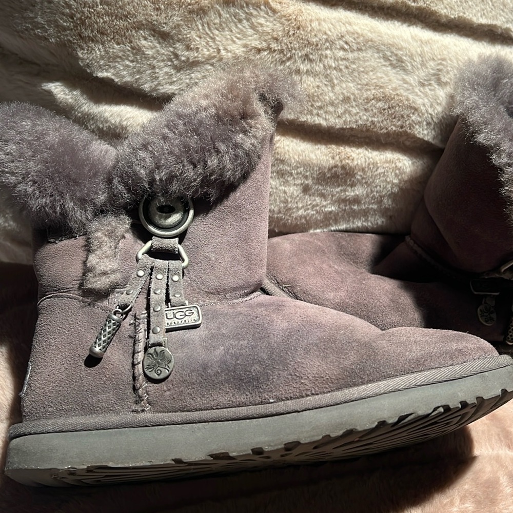 UGG women’s size 8 boots